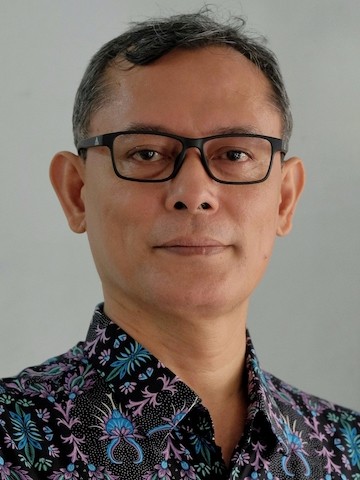 Photo of Dr. Leonard Chrysostomos Epafras Photo of Dr. Leonard Chrysostomos Epafras